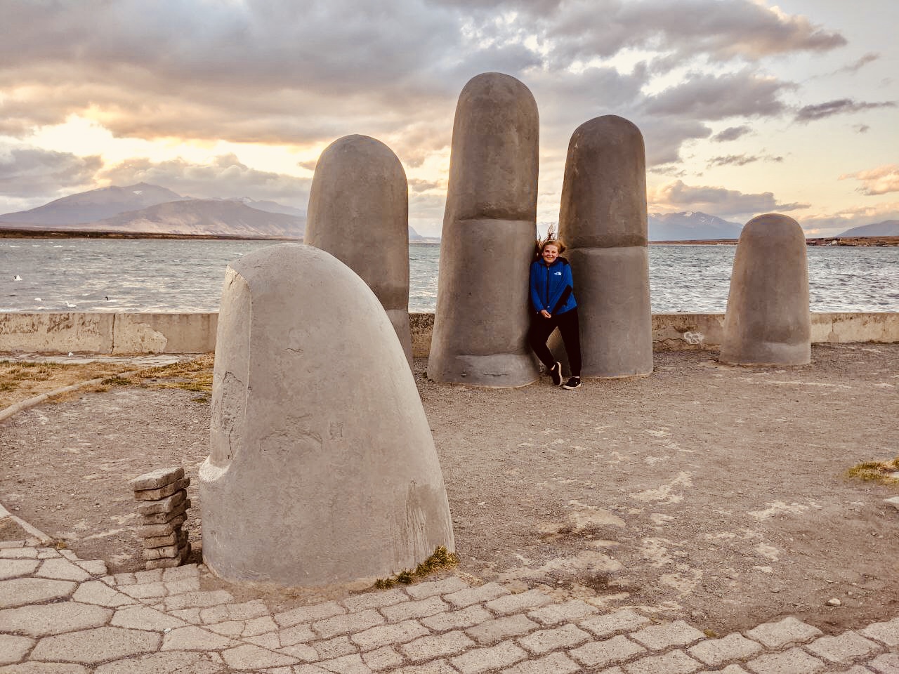 Monumento de la Mano